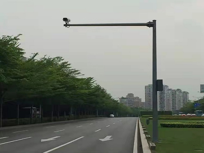 常见监控杆